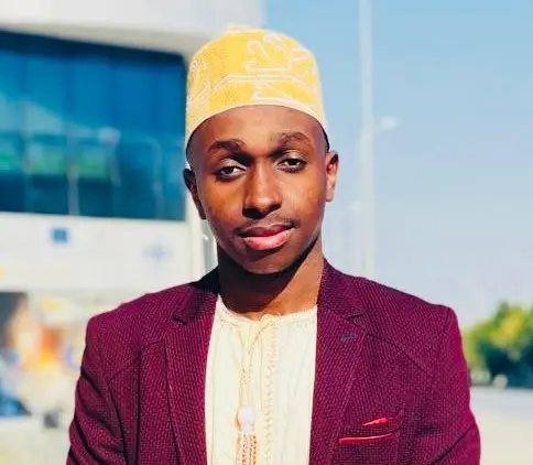 Chargé Académique & Porte-parole